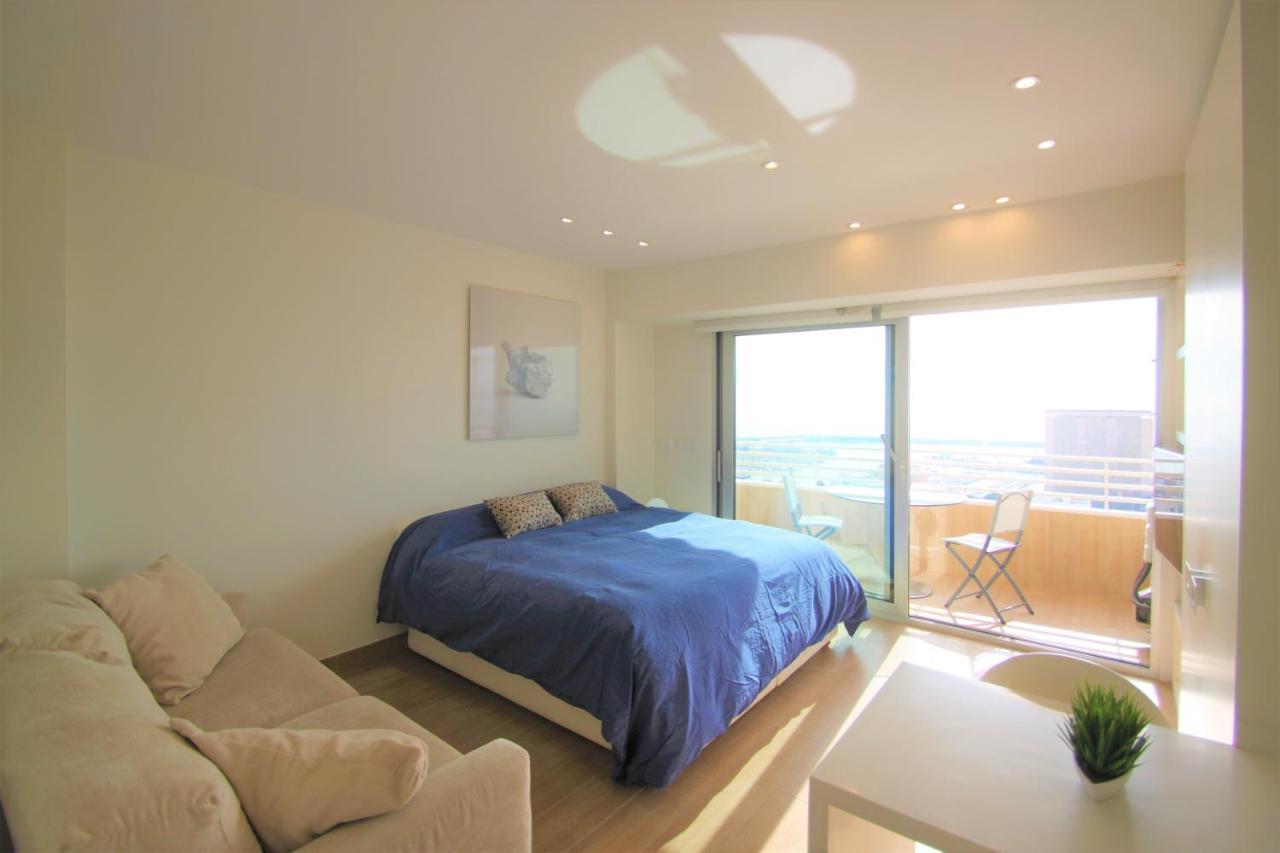 Estudio De Lujo Casaturis En El Corazon De Alicante A114 Esterno foto